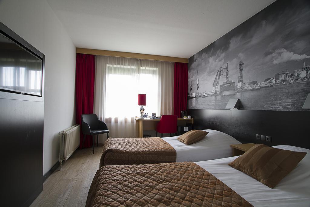 Bastion Hotel Барендрехт Екстер'єр фото